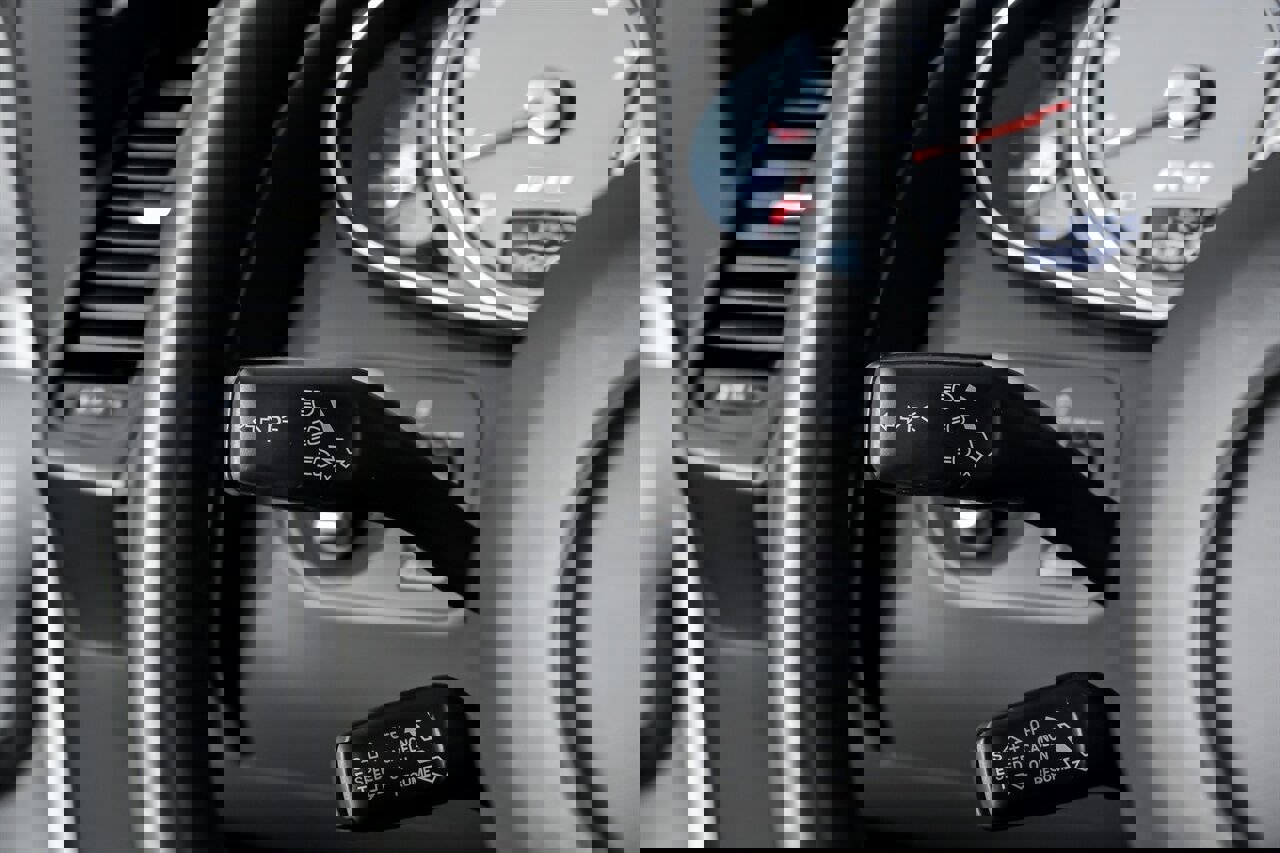 Used 2009 Audi R8 V8 image 27