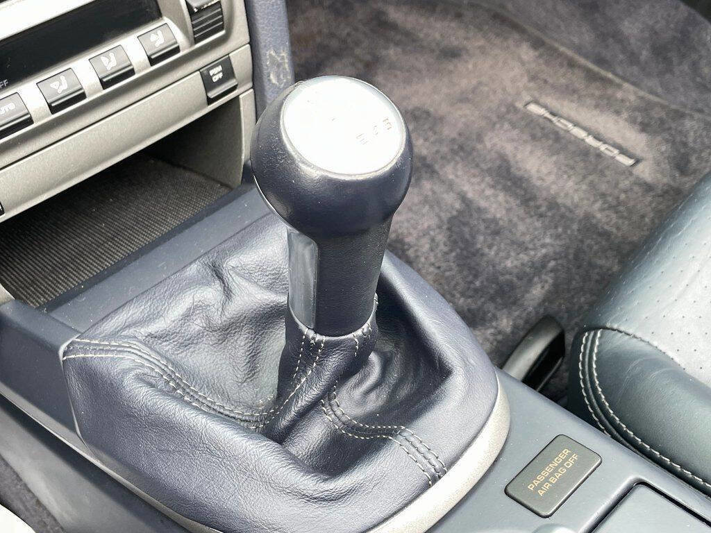 Used 2006 Porsche 911 Carrera image 35