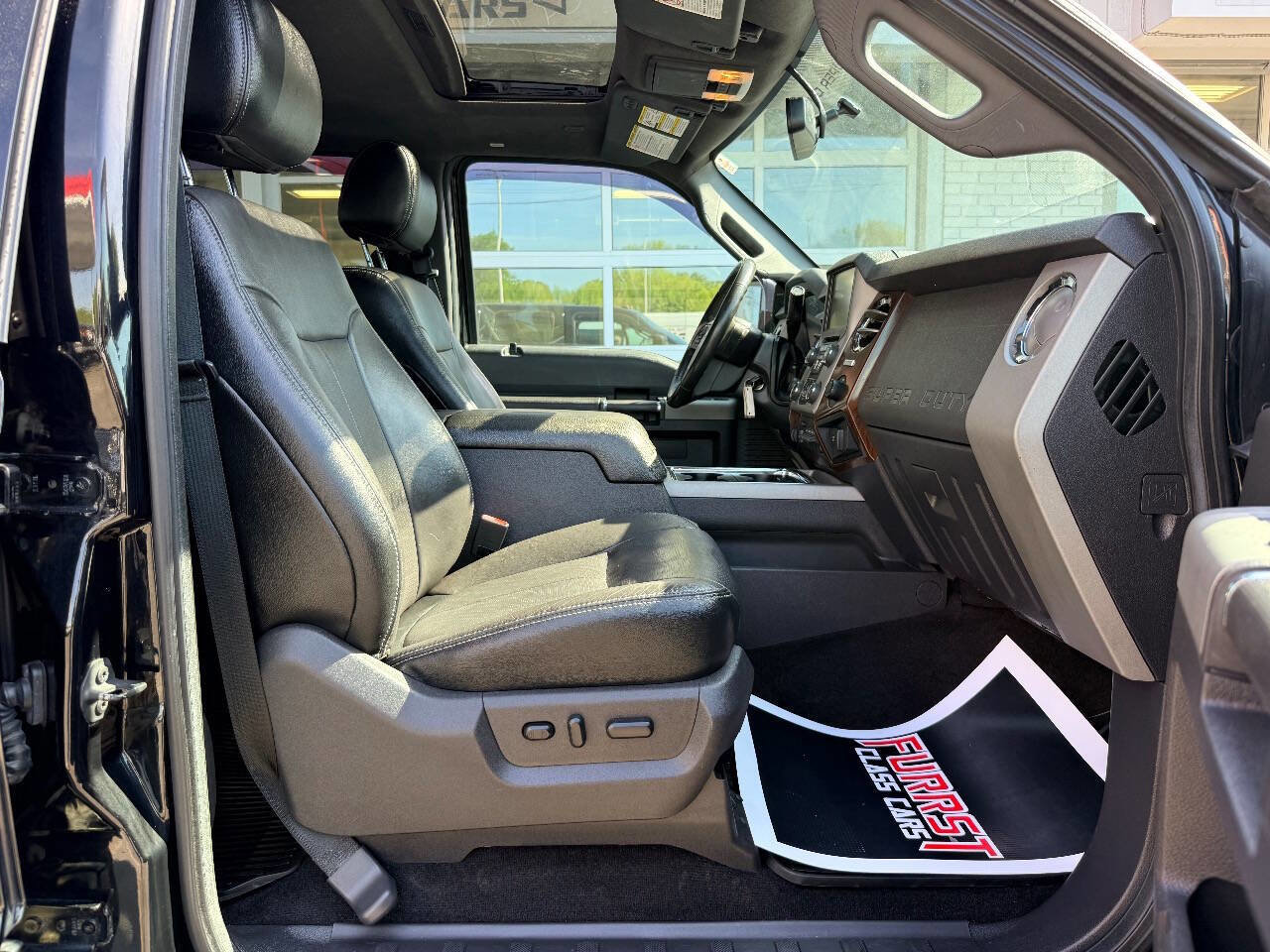 Used 2016 Ford F350 Lariat w/ Lariat Ultimate Package image 39