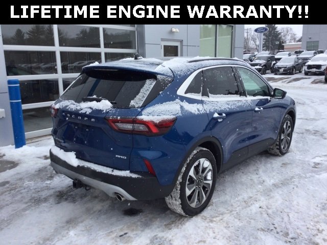 Used 2023 Ford Escape Platinum w/ Class II Trailer Tow Package image 7