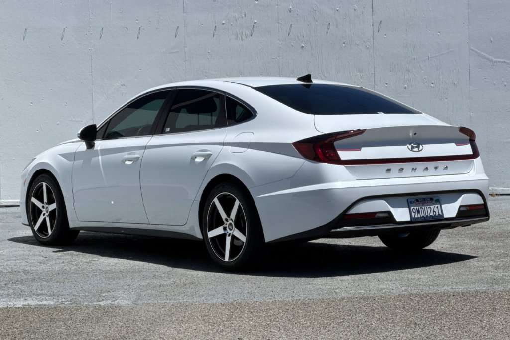 Used 2023 Hyundai Sonata SE FWD image 5