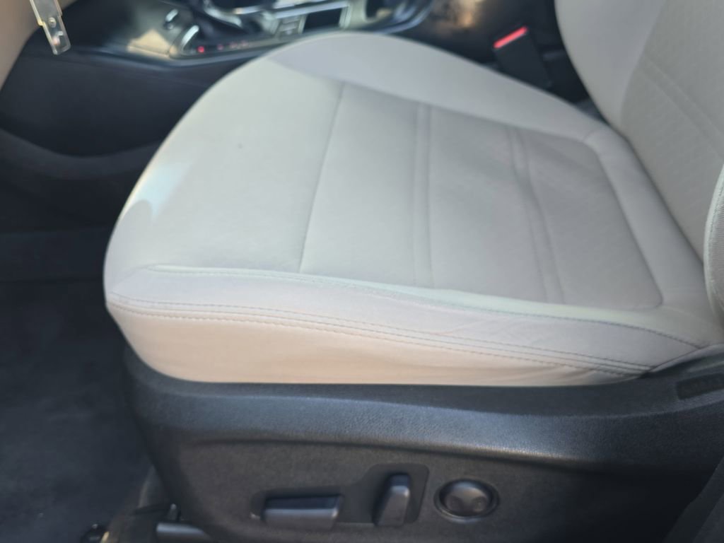 Used 2019 Kia Sorento LX w/ LX Convenience Package image 28