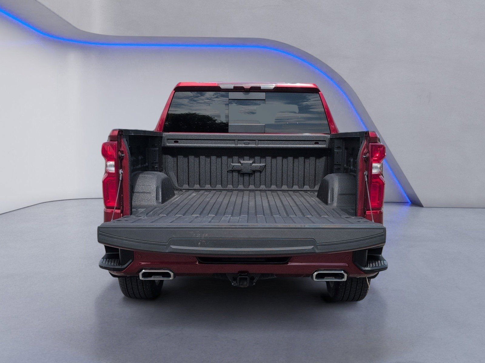 Used 2025 Chevrolet Silverado 1500 High Country w/ High Country Premium Package AWD/4WD image 14