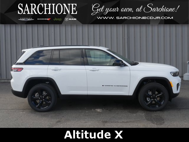 New 2025 Jeep Grand Cherokee Altitude