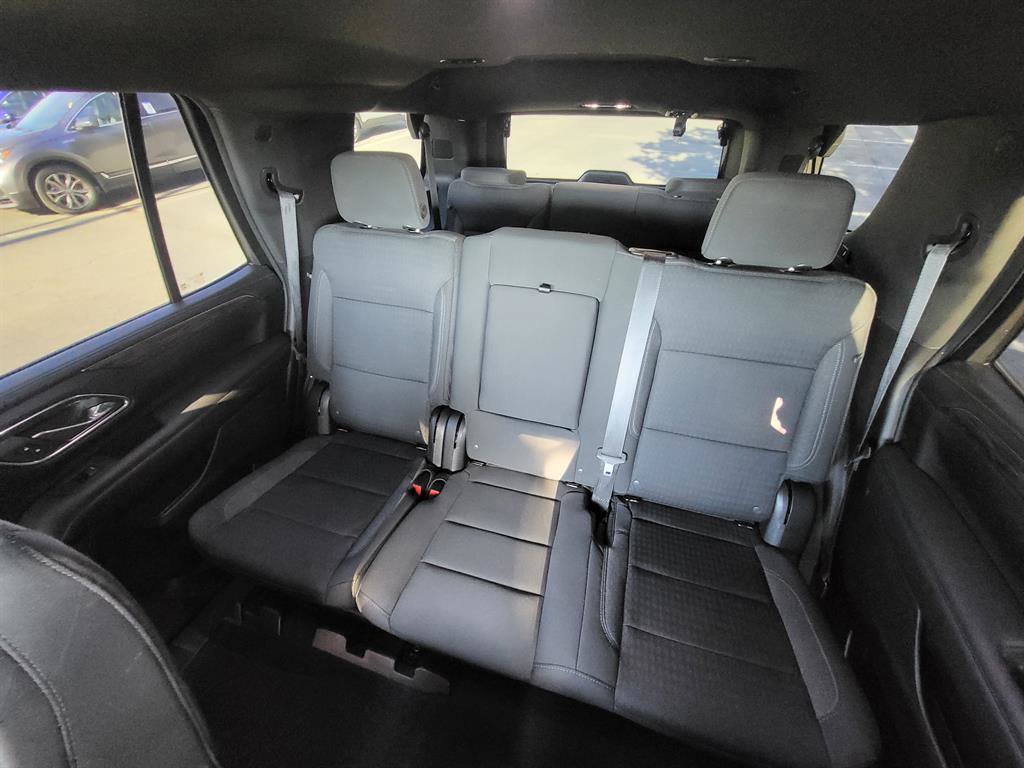 Used 2023 Chevrolet Tahoe LS image 12