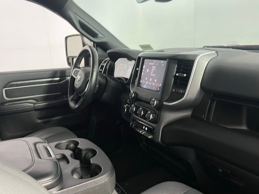 Used 2024 RAM 2500 Big Horn w/ Bed Utility Group image 32