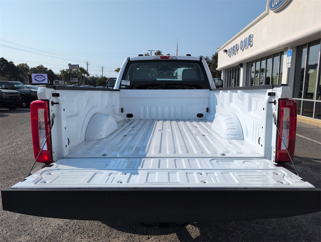 New 2026 Ford F250 XL image 23
