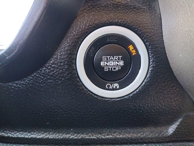 Used 2019 RAM 1500 Laramie image 35