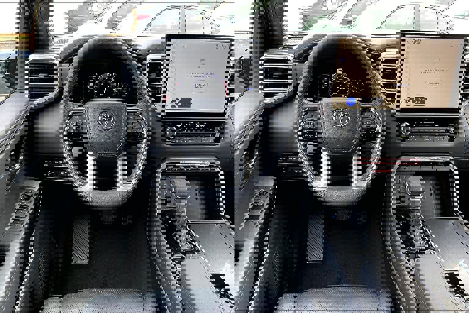 Used 2025 Toyota Sequoia Platinum image 5