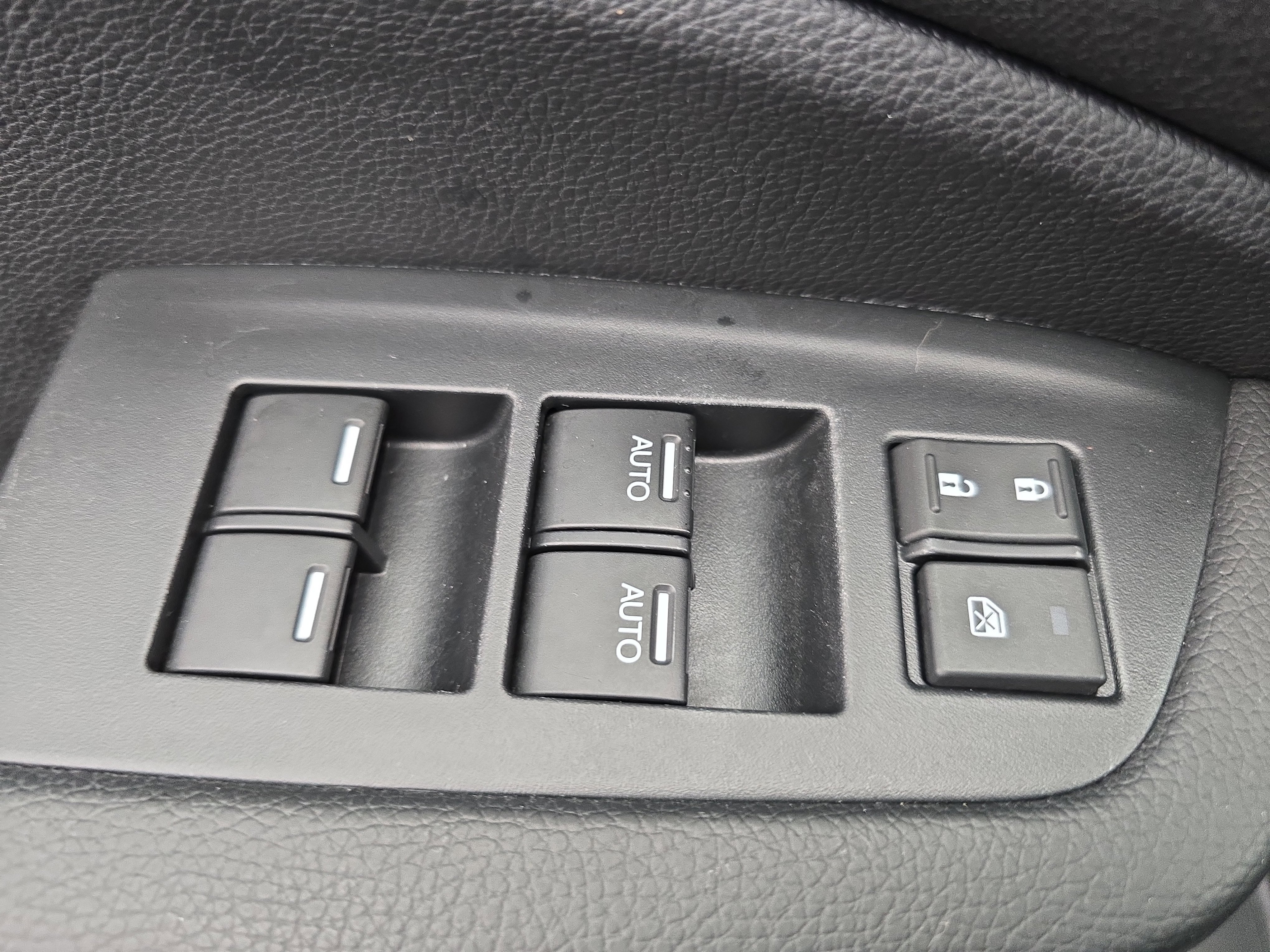 Used 2022 Honda Pilot Touring image 29