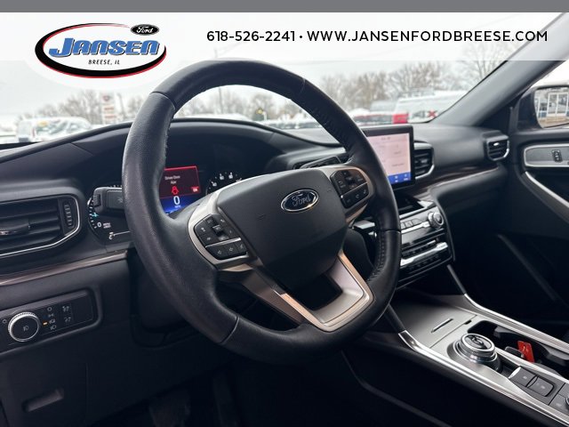 Used 2021 Ford Explorer Limited w/ Equipment Group 301A image 11