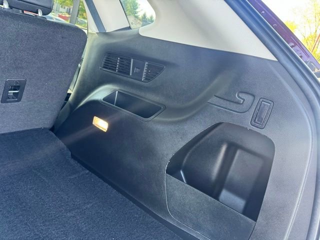 Used 2024 Ford Edge SEL w/ Convenience Package image 11