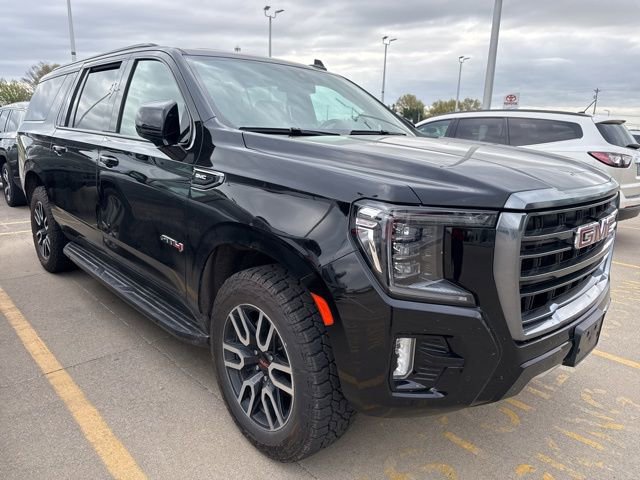 Used 2022 GMC Yukon XL AT4 w/ Max Trailering Package image 10