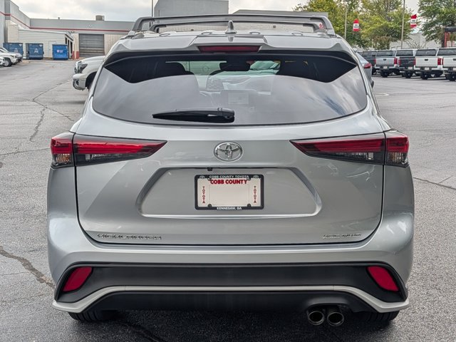 Used 2024 Toyota Highlander XSE AWD/4WD image 6