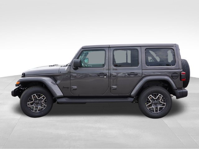 New 2026 Jeep Wrangler Unlimited Sahara AWD/4WD image 6