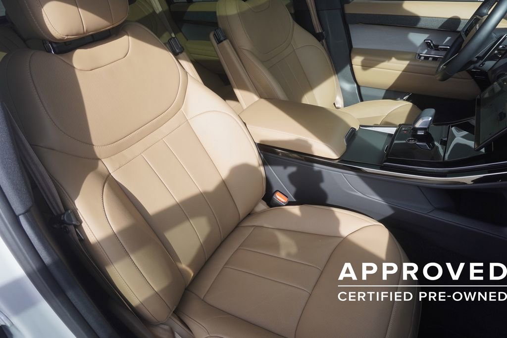 Used 2024 Land Rover Range Rover Sport SE image 24