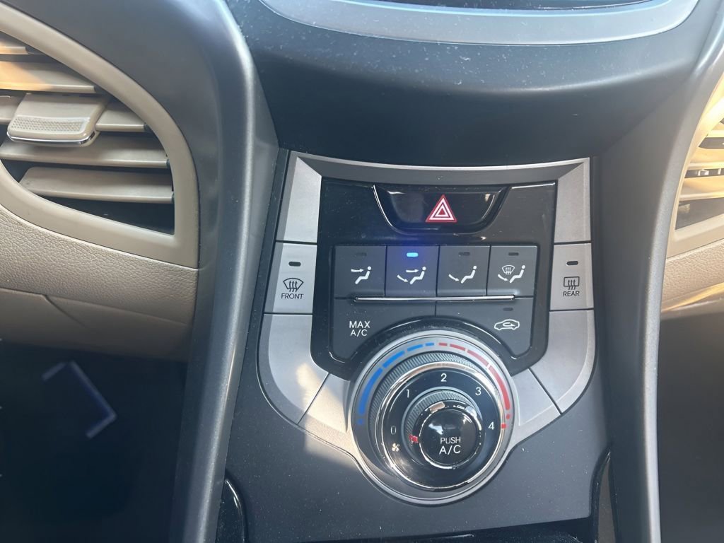 Used 2013 Hyundai Elantra GLS image 20