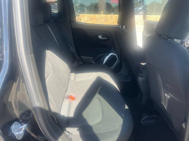 Used 2019 Jeep Renegade Sport w/ Sport Appearance Group AWD/4WD image 32