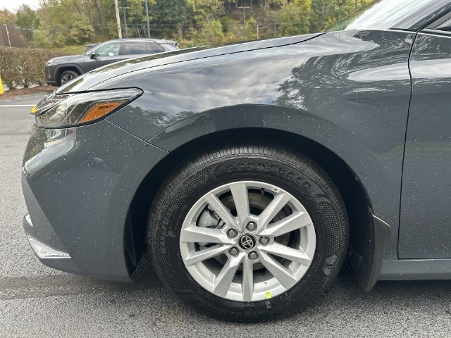 New 2026 Toyota Camry LE FWD image 20