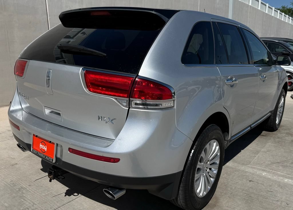 Used 2014 Lincoln MKX FWD image 10