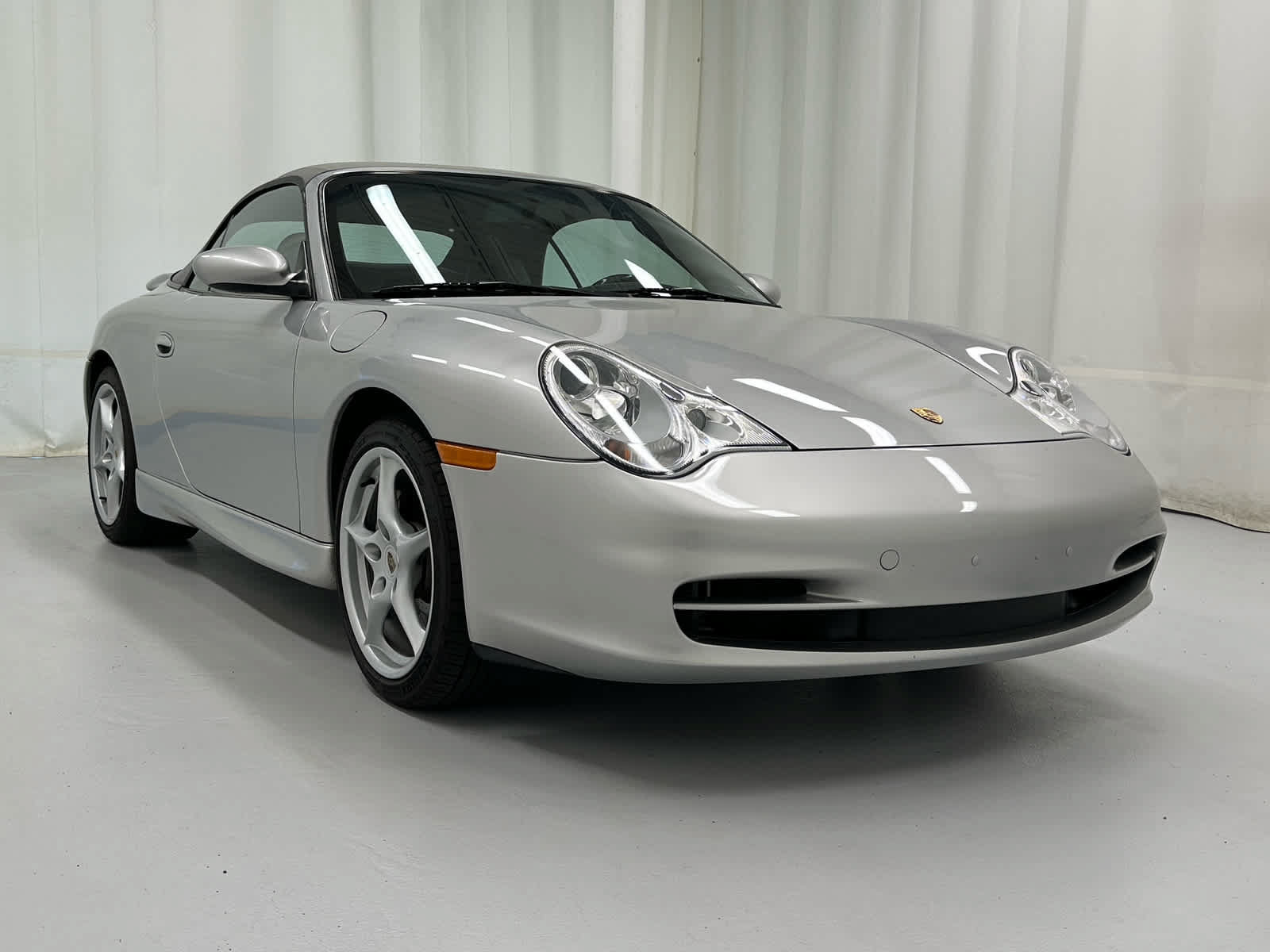 Used 2003 Porsche 911 Carrera 4 AWD/4WD image 13