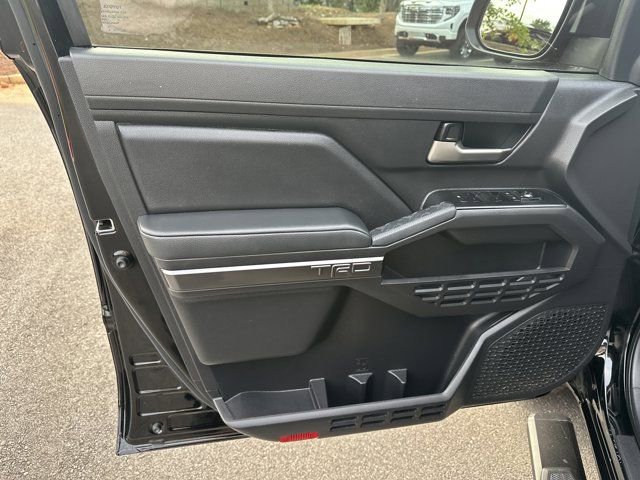 Used 2024 Toyota Tacoma TRD Sport image 11