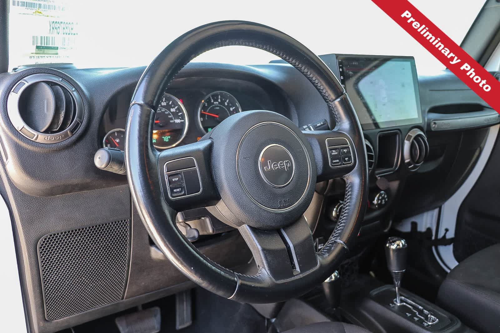 Used 2018 Jeep Wrangler Sport AWD/4WD image 13