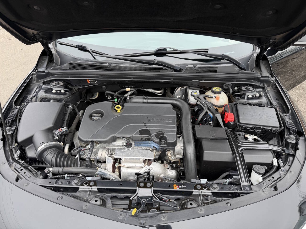 Used 2022 Chevrolet Malibu LT FWD image 27