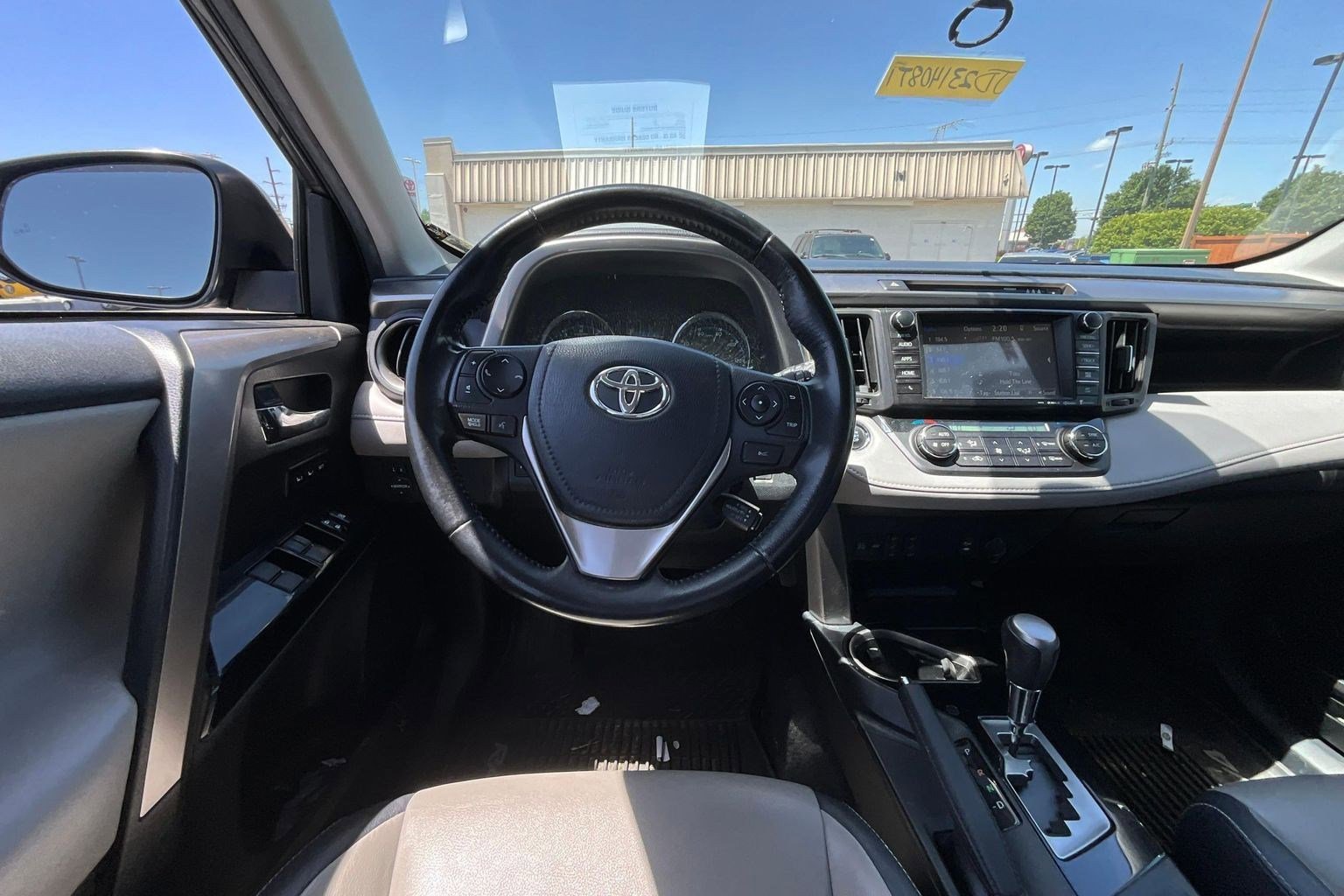 Used 2018 Toyota RAV4 Limited w/ All Weather Liner Package AWD/4WD image 8