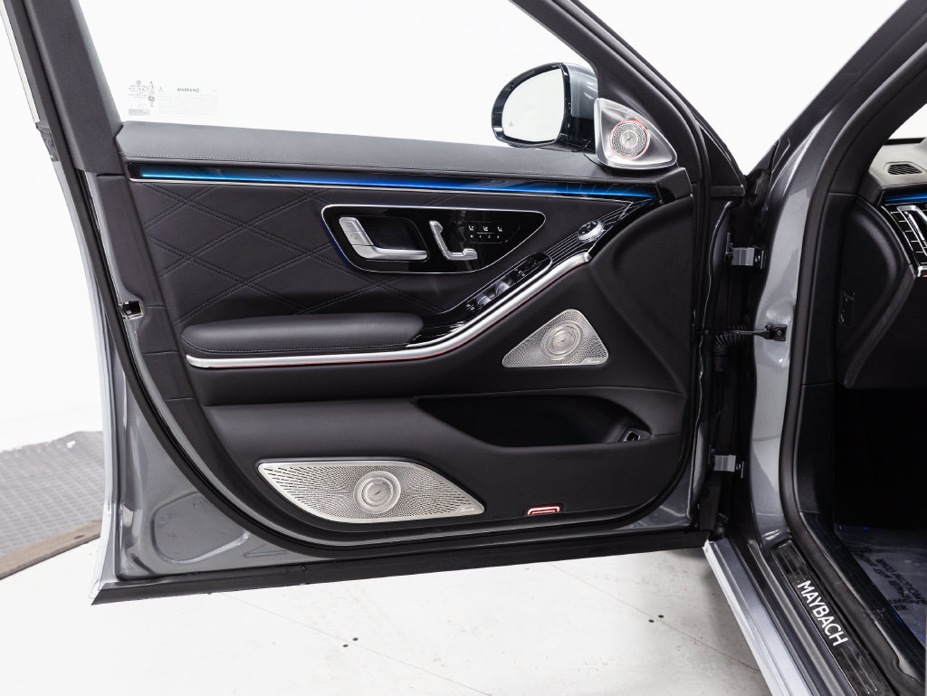 Used 2024 Mercedes-Benz Maybach S 580 4MATIC image 5