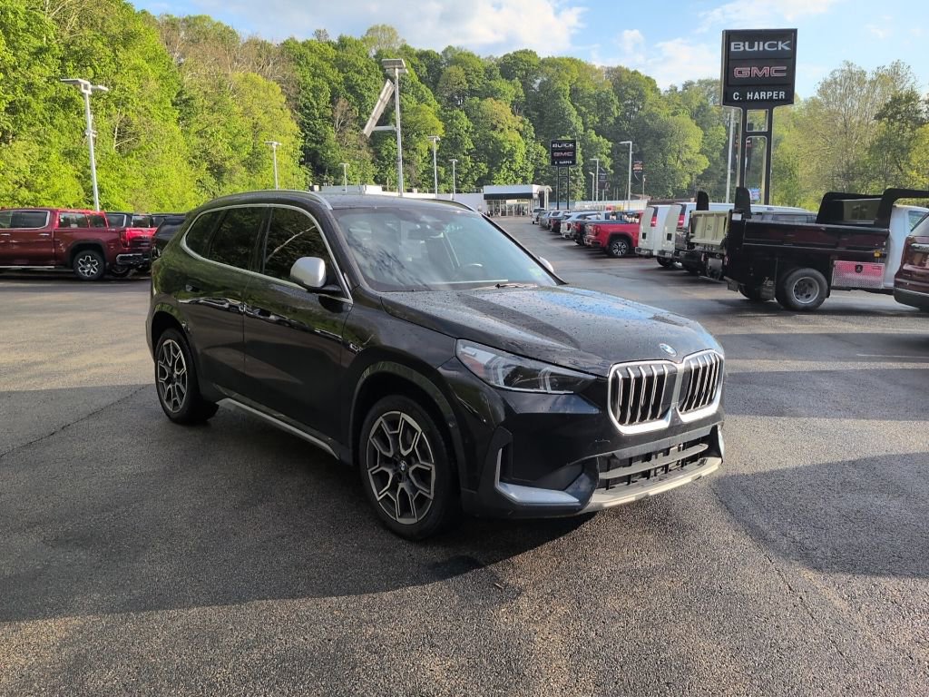 Used 2024 BMW X1 xDrive28i w/ Convenience Package AWD/4WD image 3