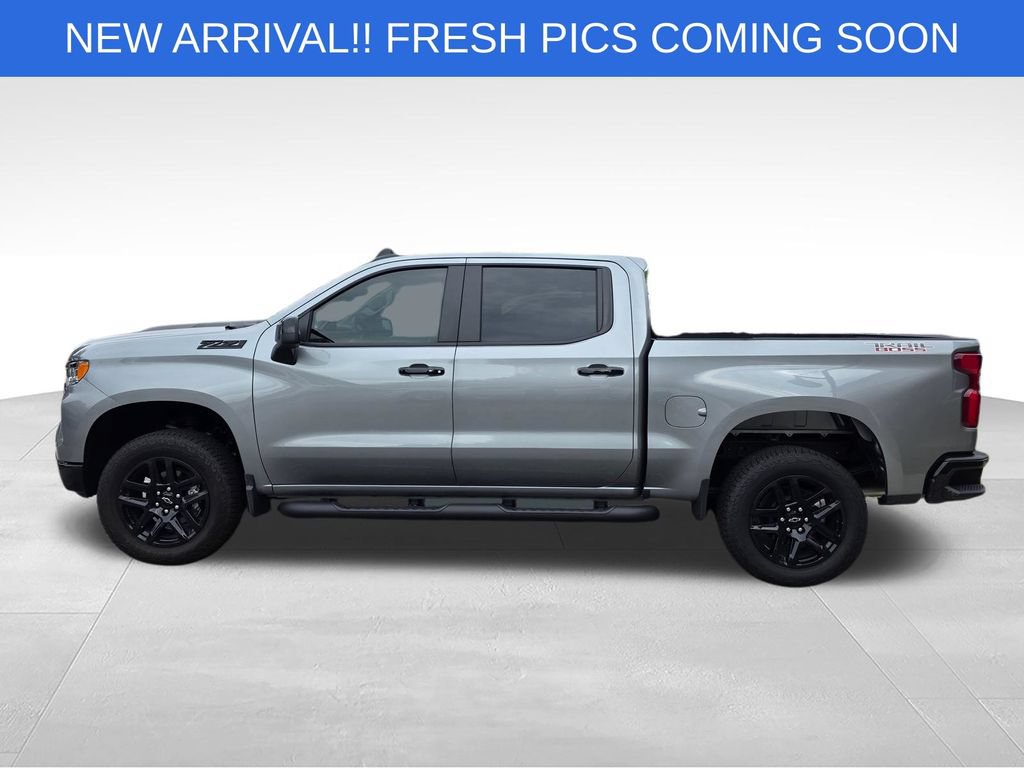 Used 2026 Chevrolet Silverado 1500 LT Trail Boss w/ Convenience Package II AWD/4WD image 3