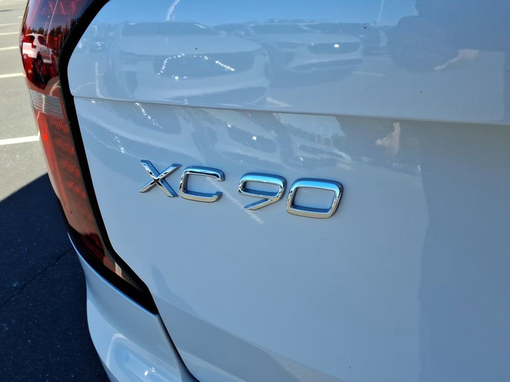 New 2026 Volvo XC90 B6 Ultra image 5