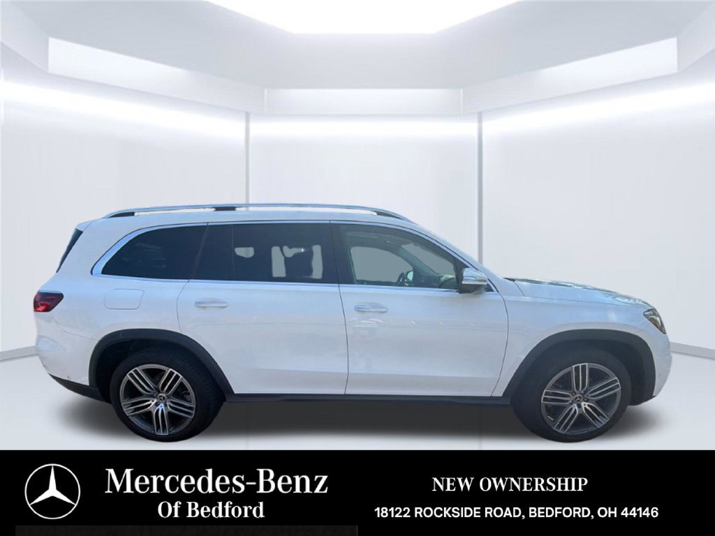 Used 2024 Mercedes-Benz GLS 450 4MATIC image 7