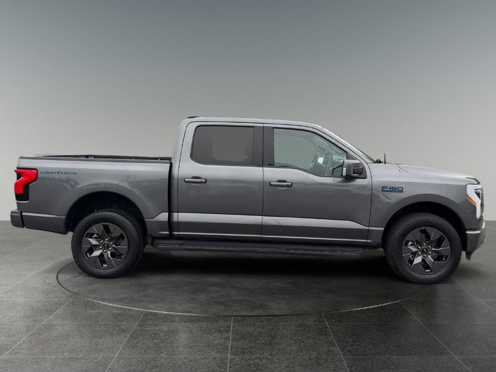 Used 2024 Ford F150 Lightning Lariat AWD/4WD image 10
