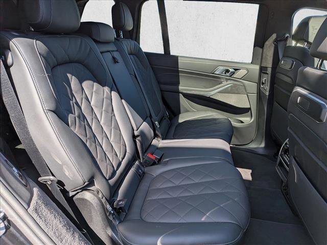 Used 2026 BMW X7 xDrive40i image 23