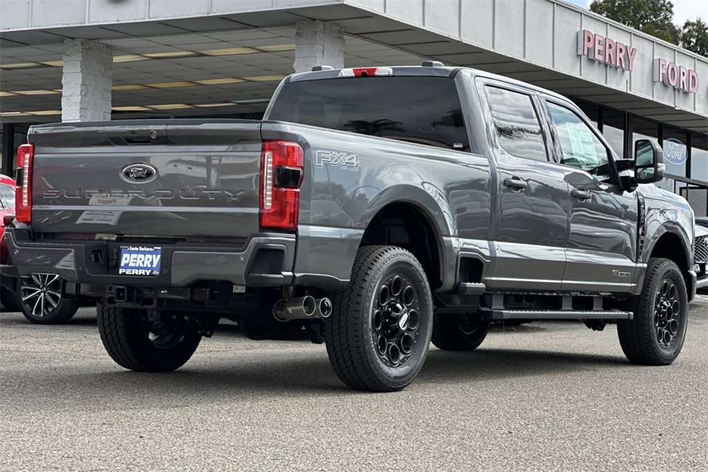 New 2025 Ford F250 Lariat w/ Black Appearance Package image 4
