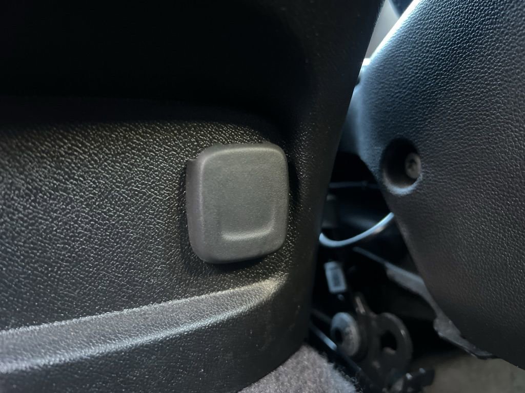 Used 2024 Chevrolet Malibu LT image 26