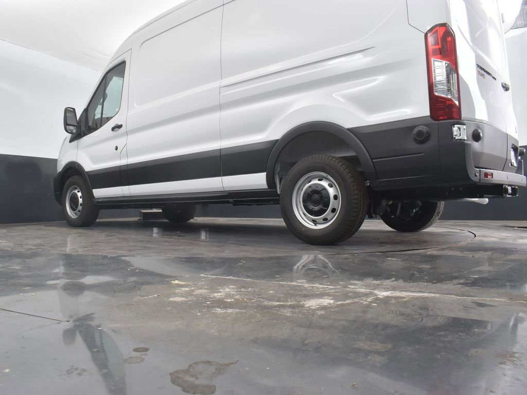 New 2026 Ford Transit 250 148 Medium Roof image 34