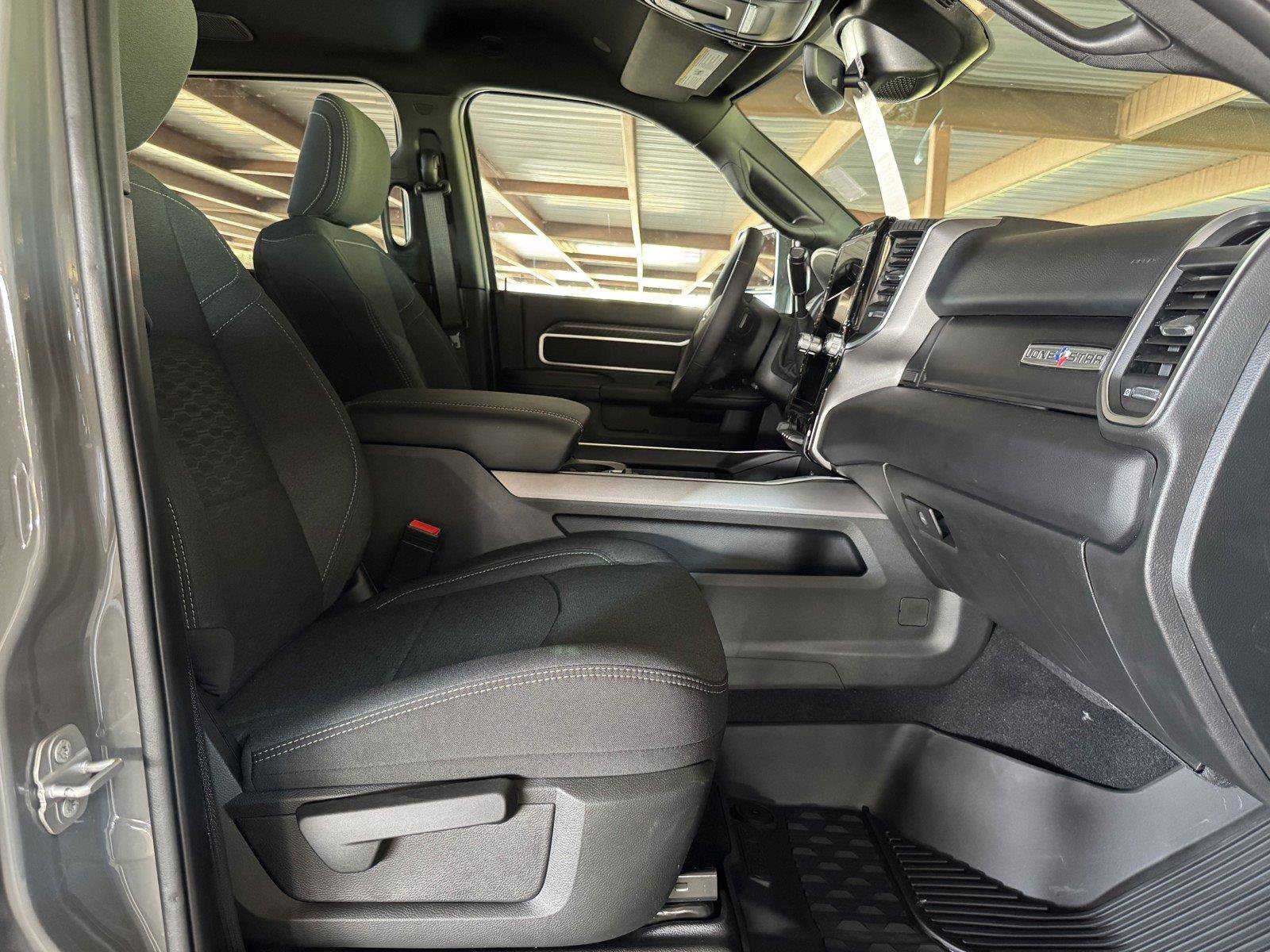 New 2027 RAM 3500 Big Horn AWD/4WD image 42