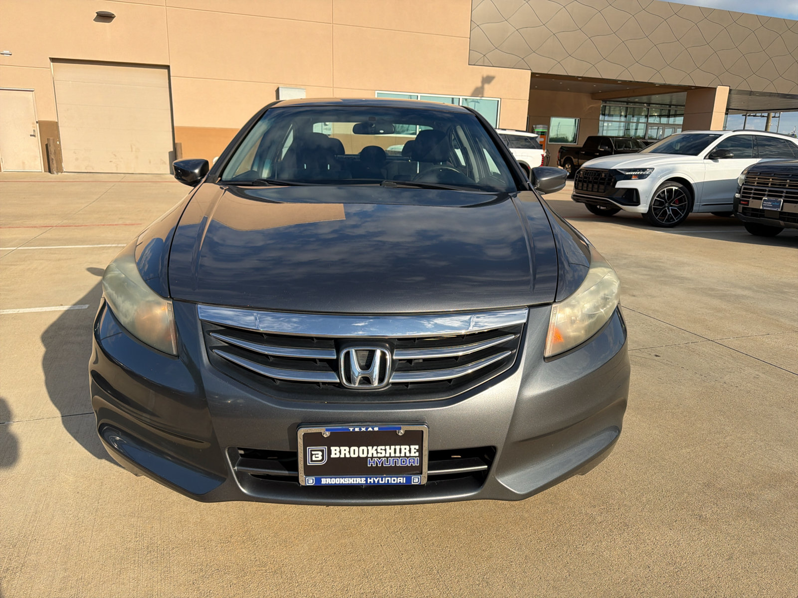 Used 2012 Honda Accord EX image 2