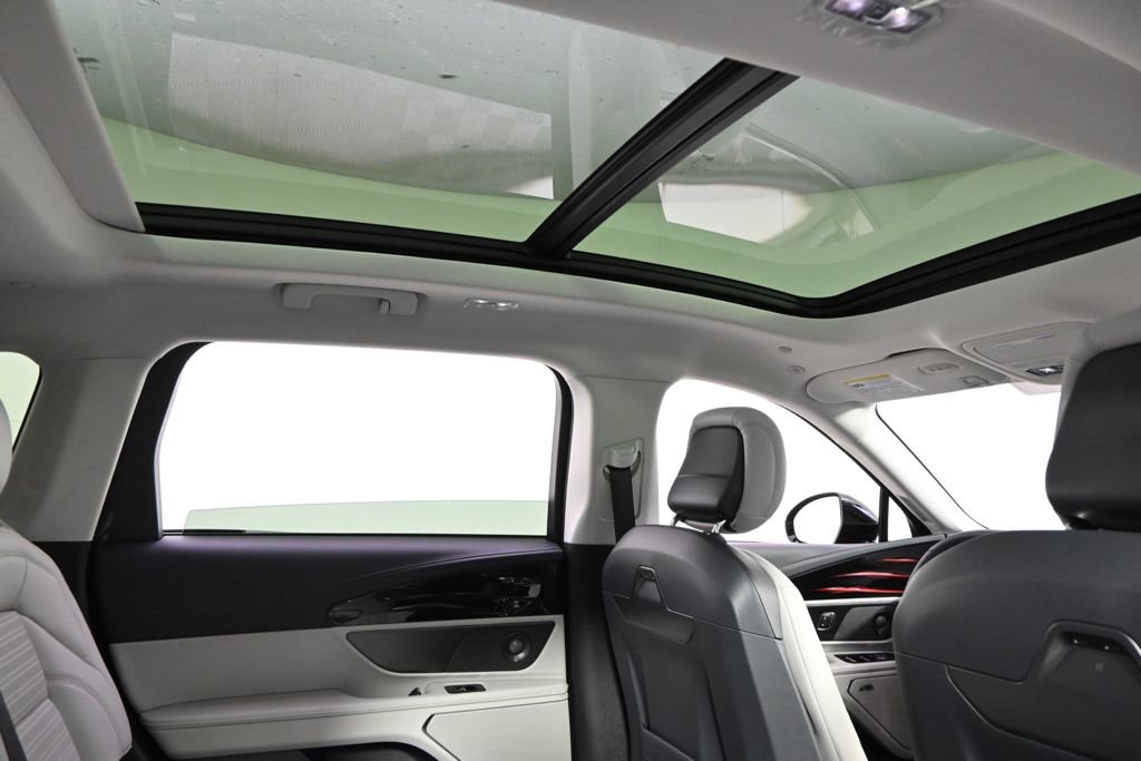 New 2026 Lincoln Nautilus Reserve image 17