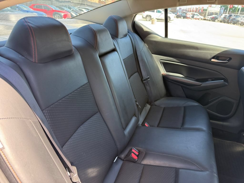 Used 2024 Nissan Altima 2.5 SR FWD image 22