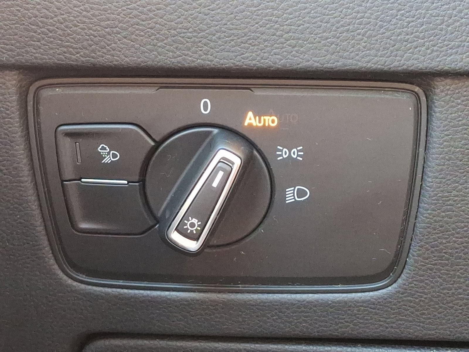 Certified 2021 Volkswagen Arteon SEL image 26