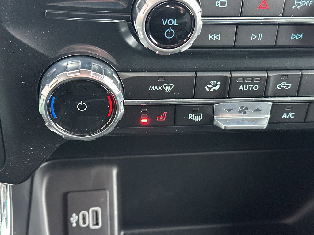 New 2026 Ford F150 XLT w/ Equipment Group 302A MID image 24