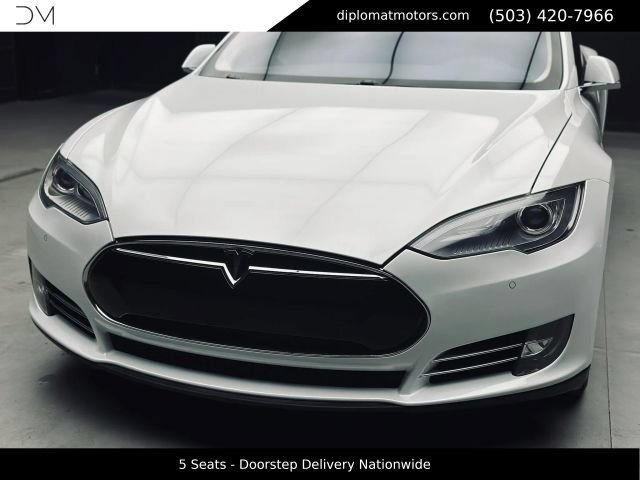 Used 2014 Tesla Model S 85 RWD image 14