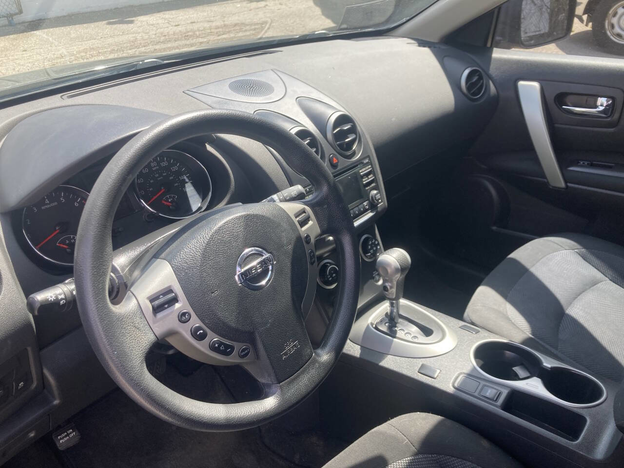 Used 2013 Nissan Rogue S w/ Special Edition Pkg image 7