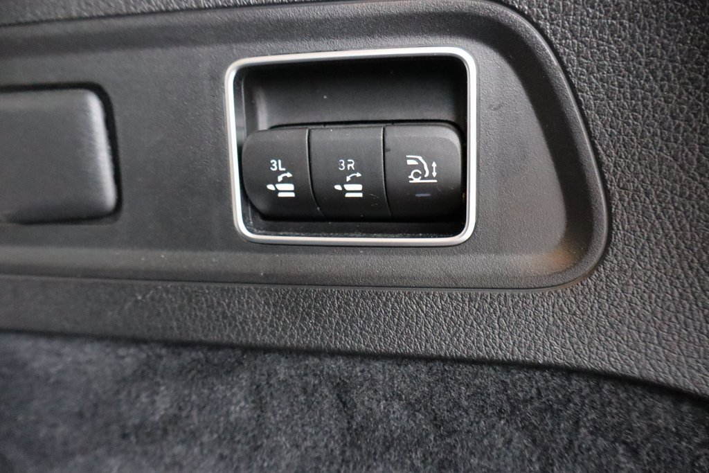 Used 2021 Mercedes-Benz GLS 450 GLS 450 image 32