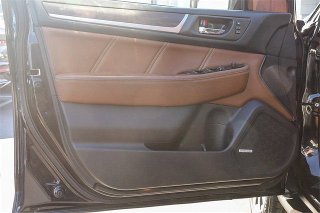 Used 2019 Subaru Outback 2.5i Touring w/ Popular Package #3A image 21