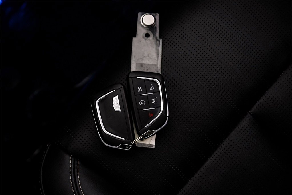 Used 2024 Cadillac Lyriq Luxury w/ LPO, Floor Liner Package image 60